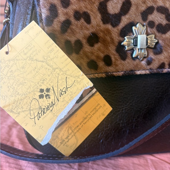 Patricia Nash Celestina Leopard Handbag - Picture 8 of 9